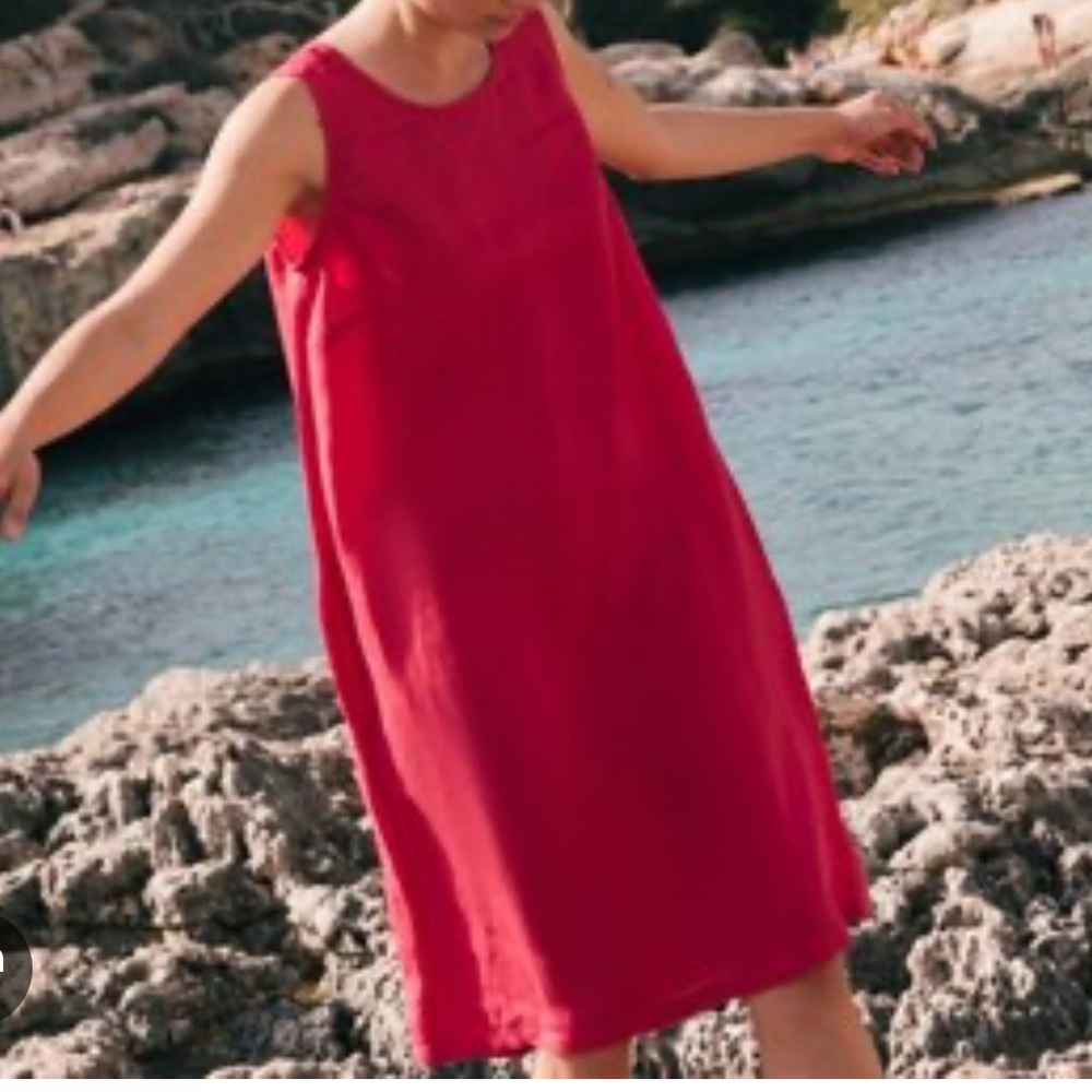 Red Sleeveless Linen Dress